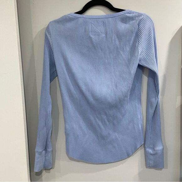 AERIE ribbed Henley Long Sleeve Blue Medium - Picture 3 of 5